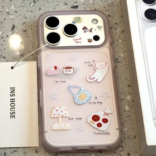 可爱袋子英文猫咪适用于苹果16/17promax手机壳iPhone14/13pro高级12/11磨砂新款xsmax创意xr防摔8Plus软壳