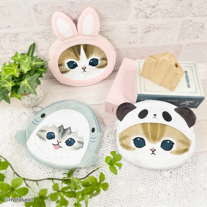 现货日系鲨鱼猫兔子熊猫可爱收纳包迷你零钱包纸巾包萌趣口红包
