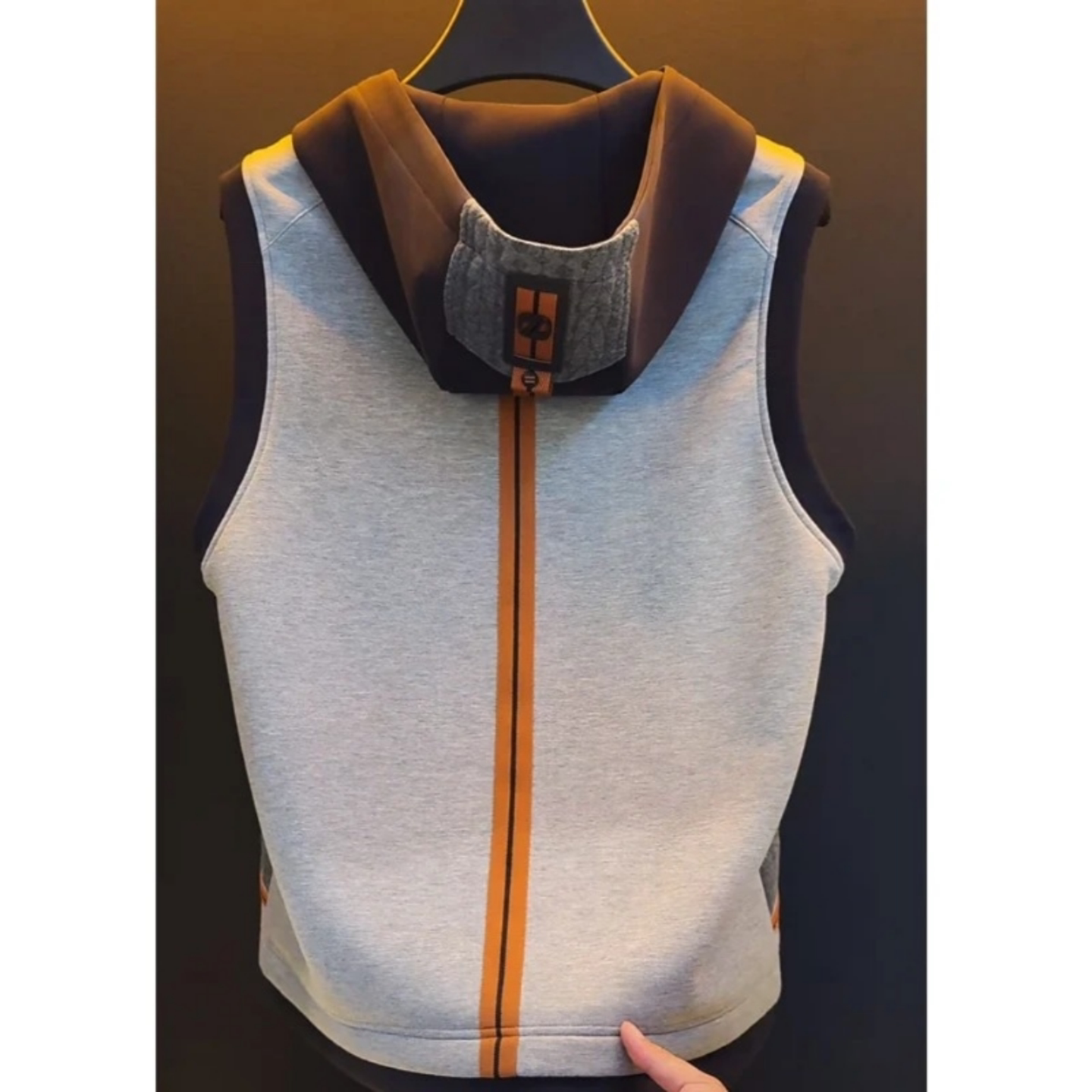 春季新款高级老钱风连帽坎肩男商务时尚休闲百搭轻奢限定无袖外套