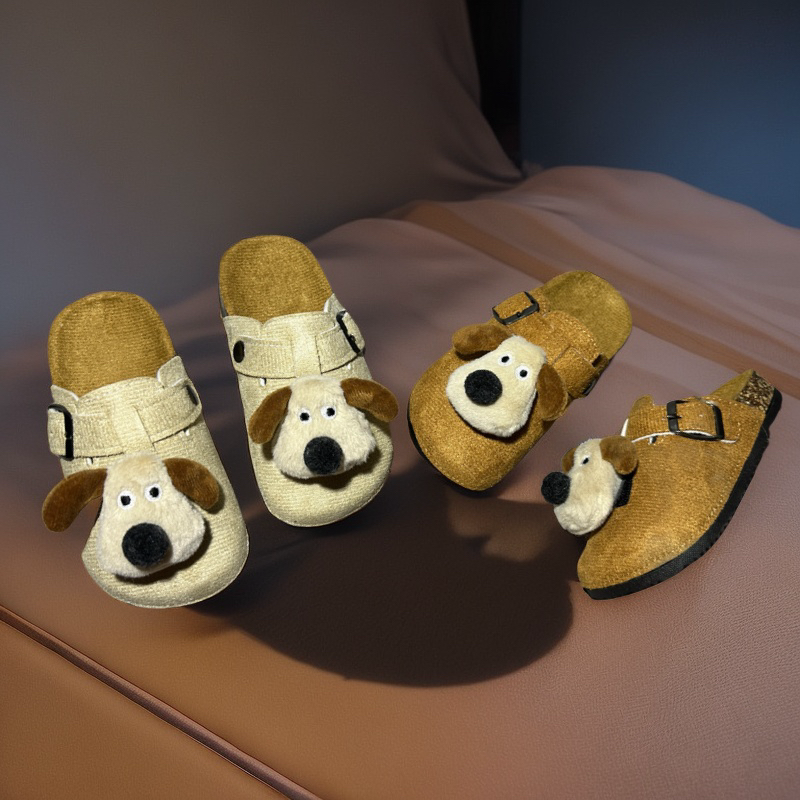 儿童拖鞋2025冬季新款女童卡通小狗加绒保暖居家棉拖男童棉拖鞋潮
