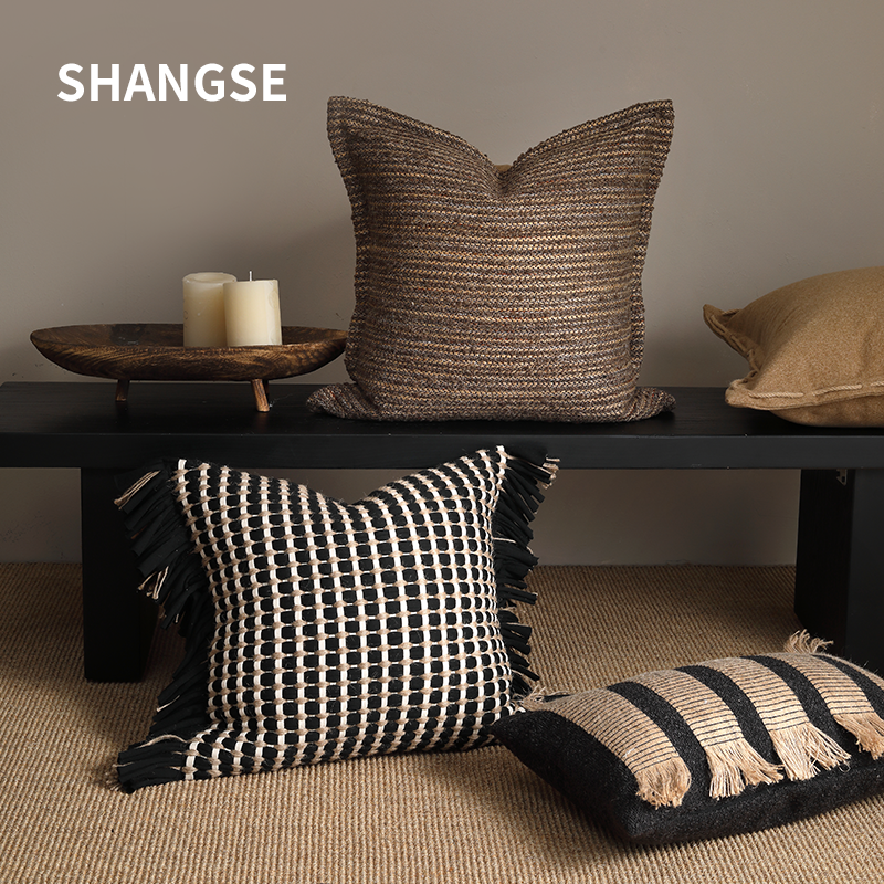 尚塞原创设计侘寂风中古风民宿样板房手工黑色编织抱枕靠垫腰枕套