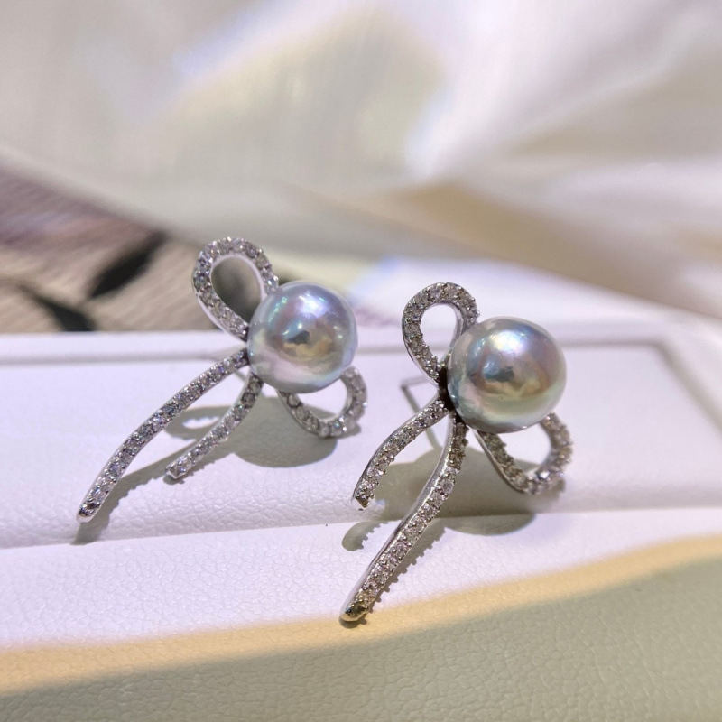 S925通体银蝴蝶结海水珍珠耳钉