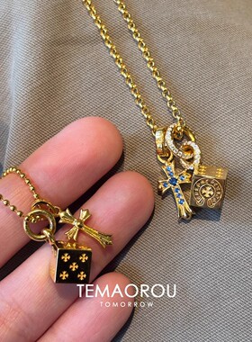 版型超正！中古跑环十字架实心骰子吊坠项链轻奢设计感毛衣链饰品