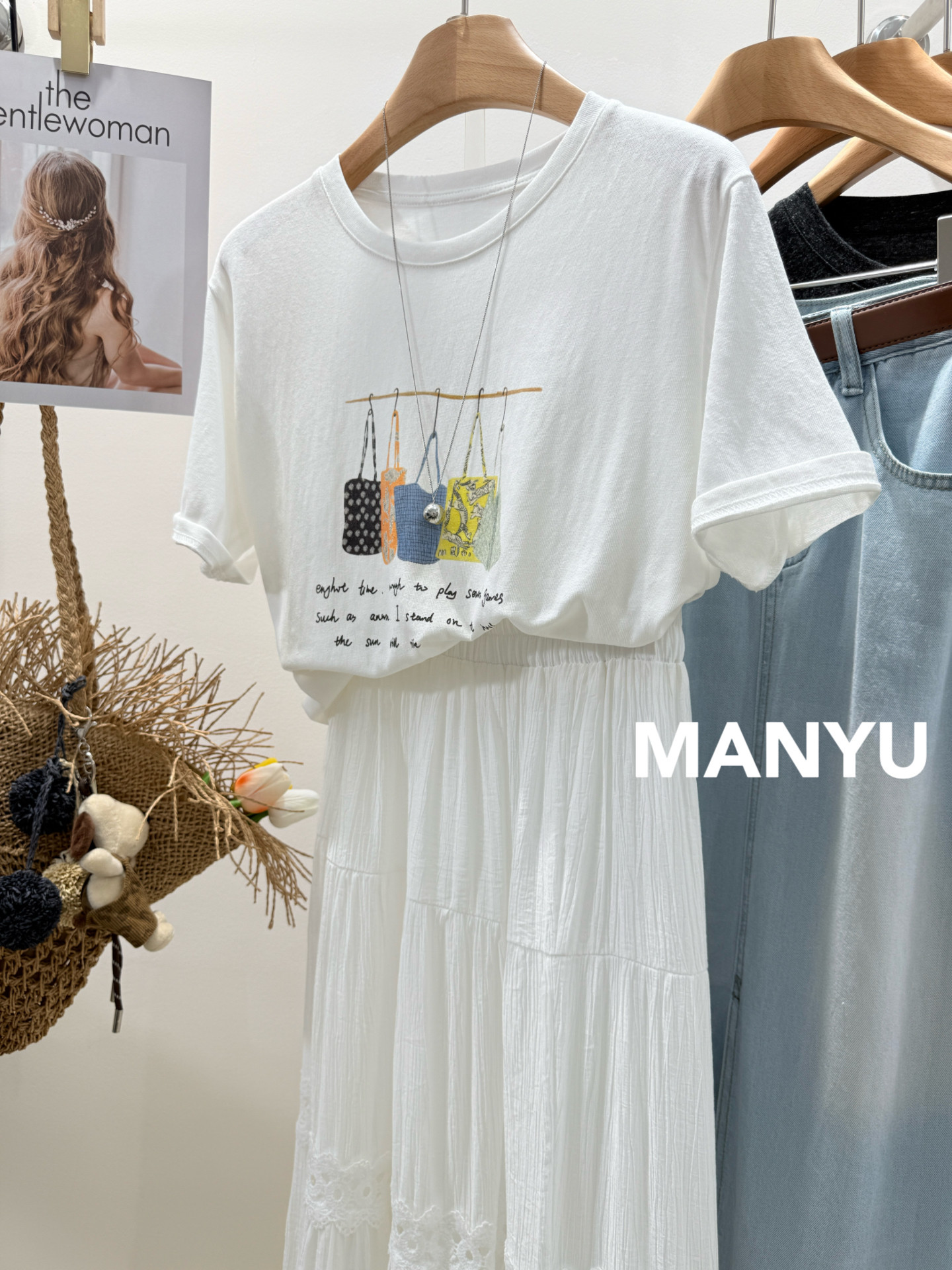 MANYU 韩版时尚印花字母ins 宽松休闲雪花棉短袖T恤女夏季上衣潮
