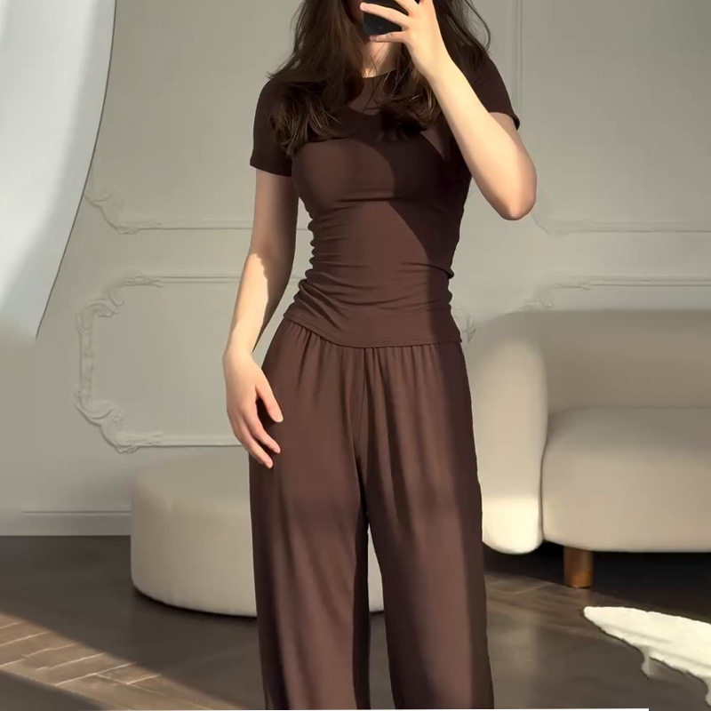 2026秋季德绒欧美女装新款时尚圆