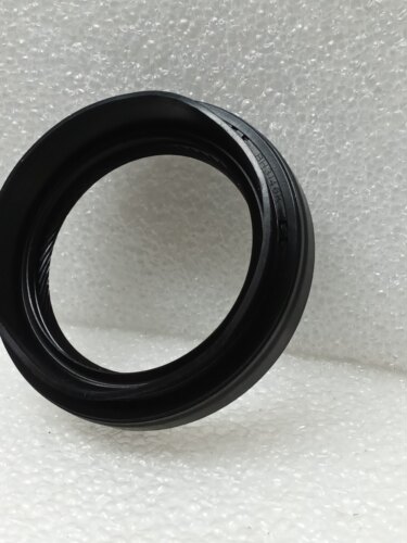 BH3146K  90311-40028 尺寸  40X56X9/15mm  半轴油封