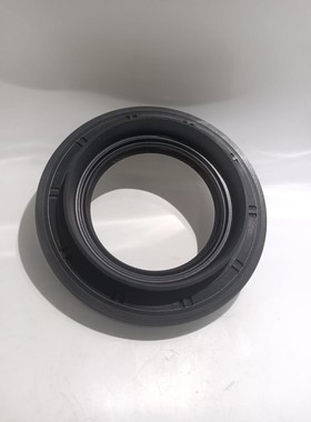 BH5321F XH0960F 江铃新世纪全顺/福特全顺V348 差速器油封