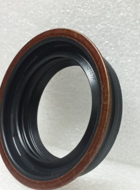 BH2107F  M502-17-335  尺寸 38X51X13/15mm 汽车油封