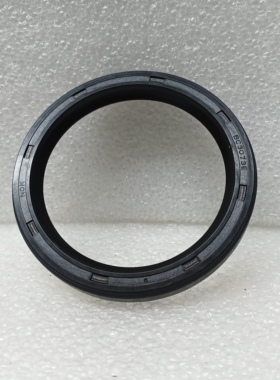 BC3073E  33111-AD30A  尺寸 52X66X9mm 分动箱油封
