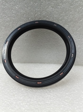 BH3966E  JE26-12-602  尺寸 65X81X7mm 汽车油封