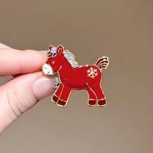 本命年生肖红色小马驹创意小众设计高级感创意胸花包包挂件装饰品