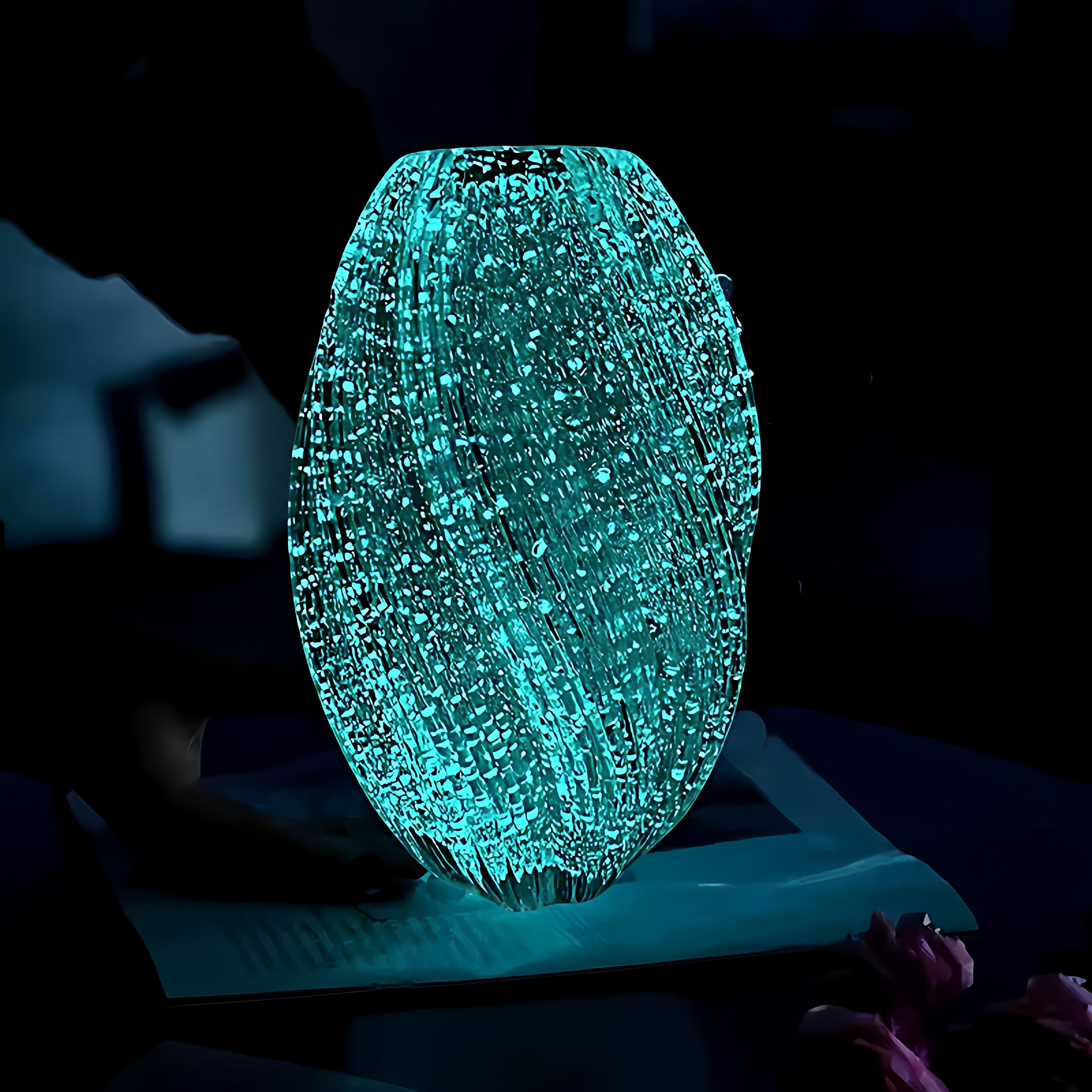 花瓶摆件客厅插花夜光网红玻璃透明水培鲜花高级感花器荧光麦芽糖