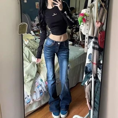 低腰微喇牛仔裤女性感新款弹力修身显瘦小个子深蓝色喇叭马蹄裤子