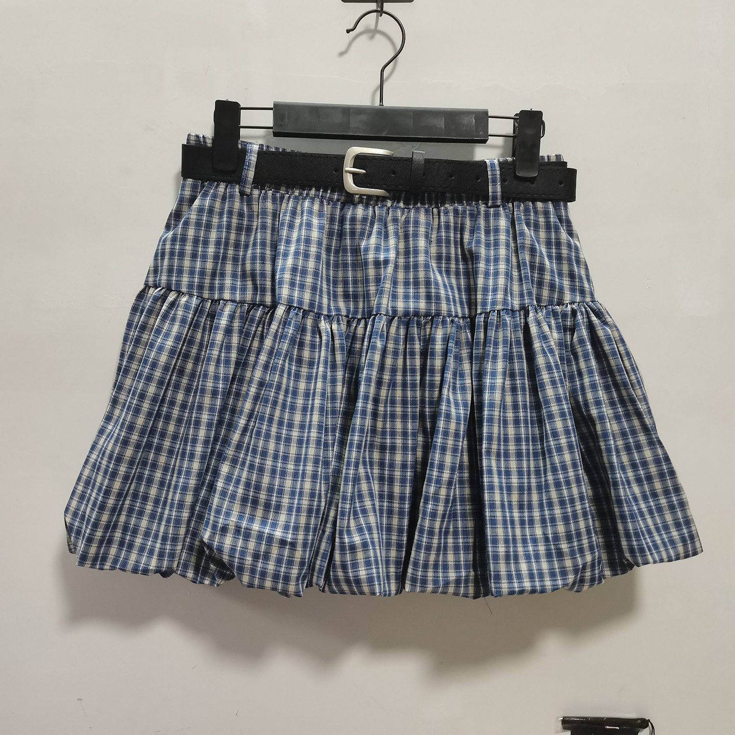 格子花苞半身裙女复古学院风配腰带2026年新款夏季格纹蓬蓬短裙子