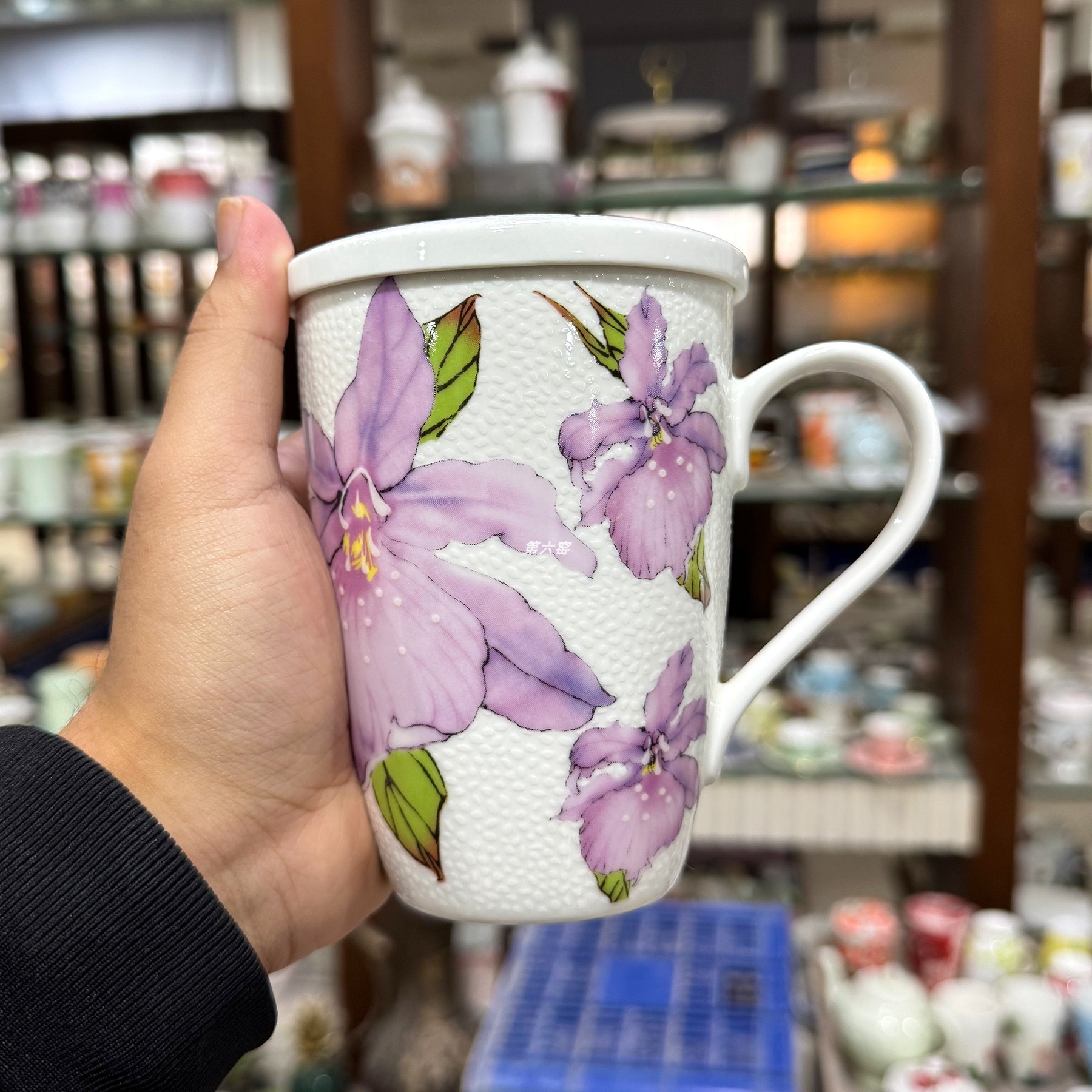 骨瓷欧式手工马克杯厂家直销特价