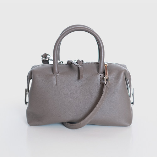 MAVERICK女士头层纳帕小牛皮高级质感小众枕头包中号