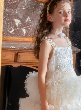 女童生日轻礼服裙夏季儿童重工网纱蓬蓬背心裙拼接蛋糕公主纱裙