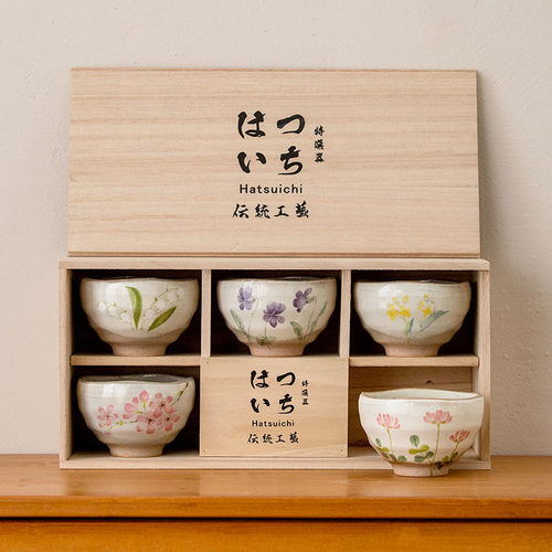 日本进口美浓烧小清新小野花茶碗咖啡杯陶瓷茶杯手绘花卉饭碗餐具