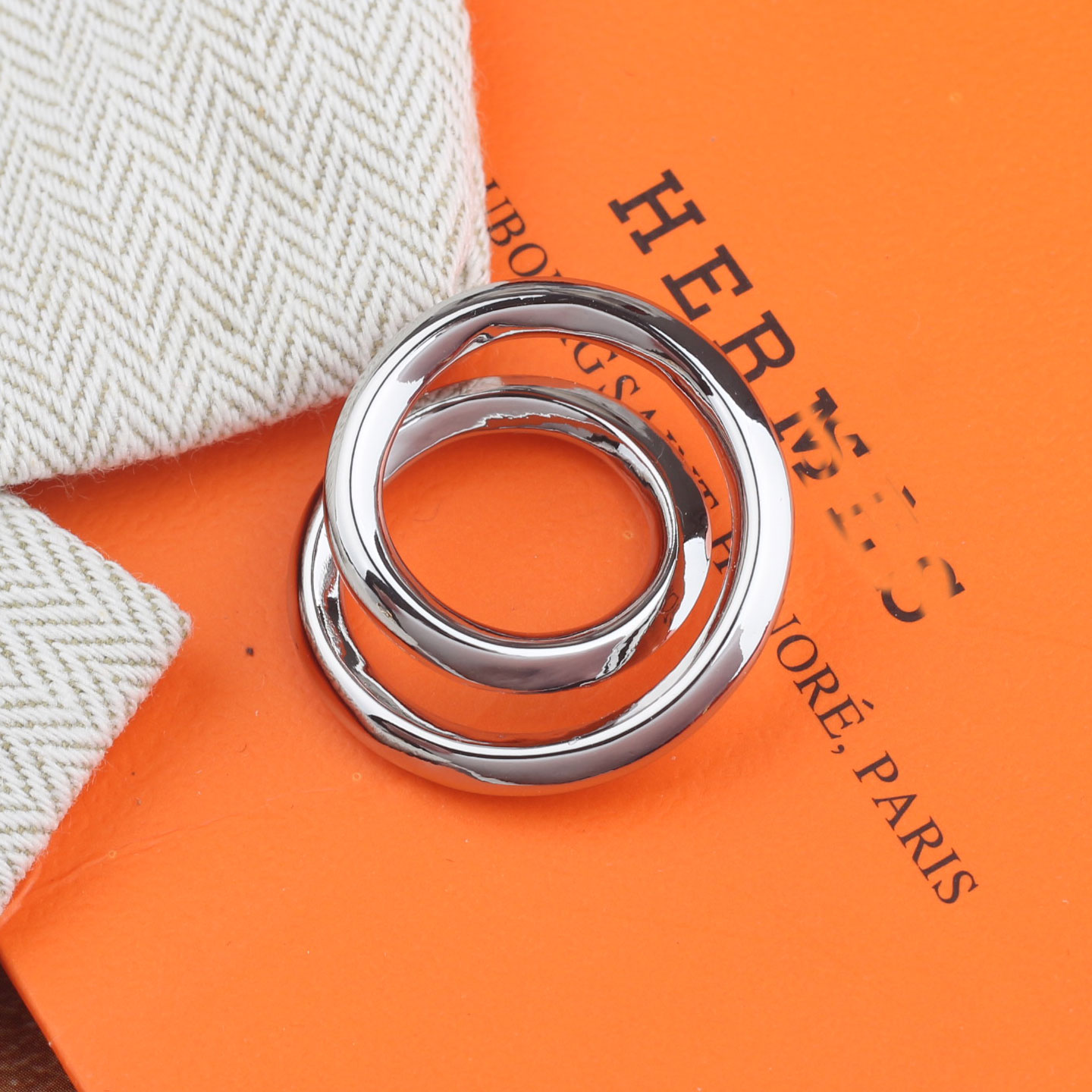 高级感Twilly配饰小号纯铜银色丝巾扣环百搭马镫长条丝巾固定打结