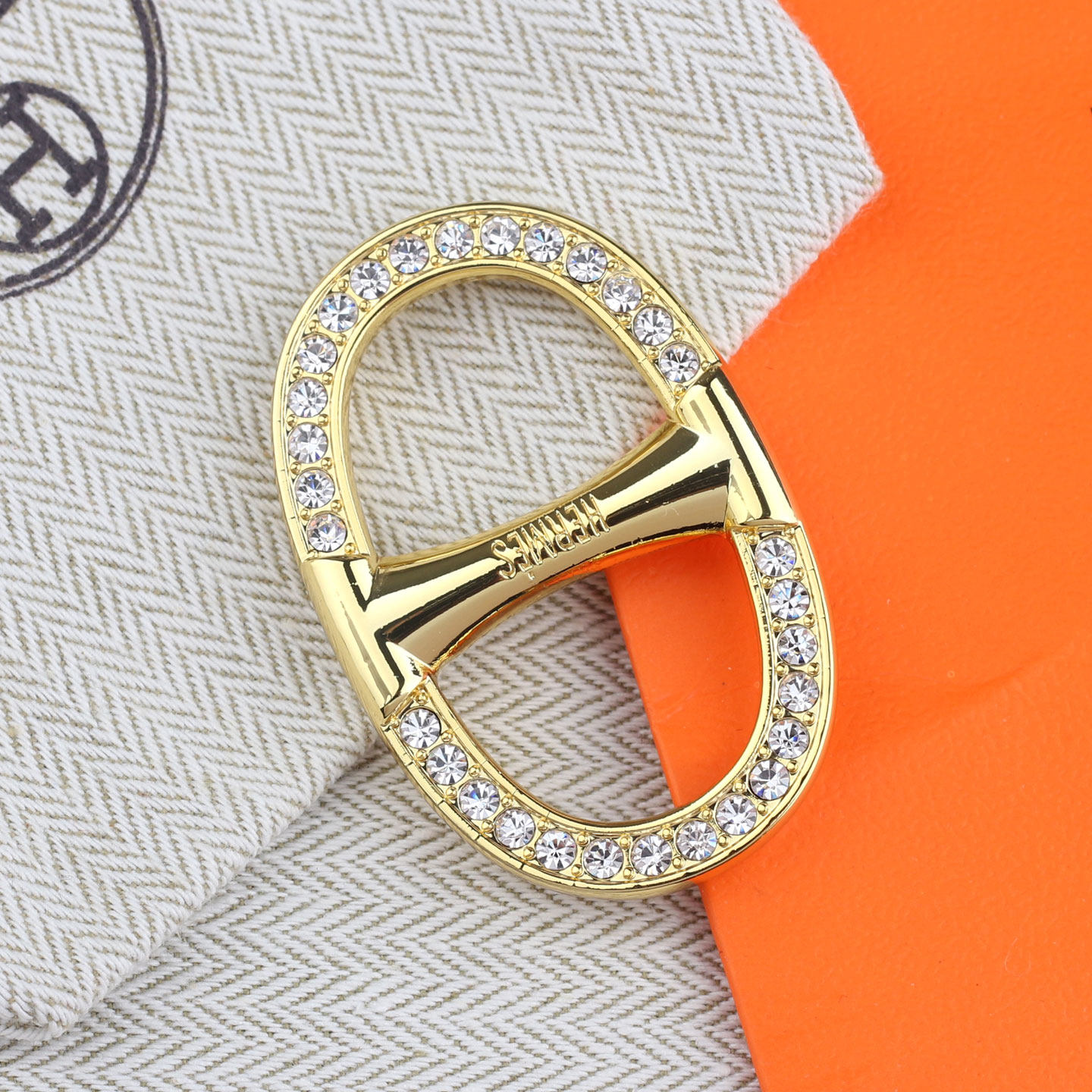 法式丝巾扣高档披肩百搭高级感奢华围巾适用于爱马仕方巾打结配饰