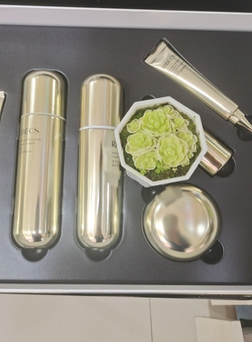 伊贝诗新品凝时紧致精品套盒六件保养你的皮肤细腻柔滑锁水淡化纹