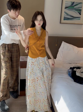 CHIEE 夏季明媚套装女橘色翻领无袖针织马甲吊带背心加花色半身裙