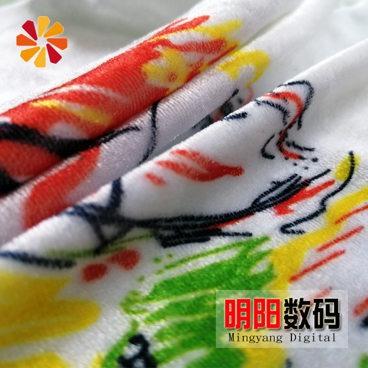 48不倒绒针织弹力布料数码印花定制加工专用面料怎么看?