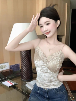 丝绒蕾丝拼接小吊带背心女内搭冬季2023新款纯欲性感无袖打底上衣