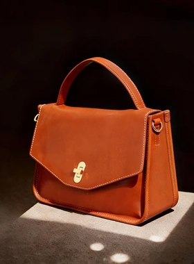 橙色千金复古高级感头层牛皮百搭邮差包真皮手提单肩植鞣皮女包包