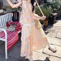 2025夏新款彩虹碎花印花套裝蕾絲背心上衣拼接古著感半身裙