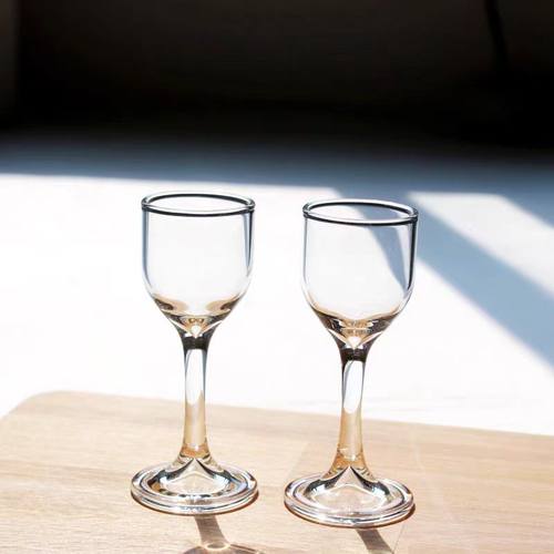小酒杯一口杯白酒小高脚杯