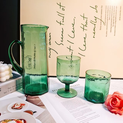 绿色玻璃酒杯套装家用高脚杯
