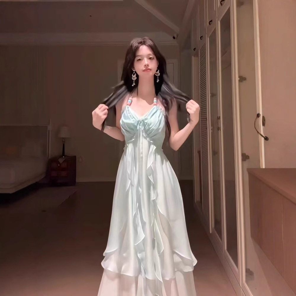 桔梗house海边度假风吊带连衣裙女2026夏季新款氛围感露背长裙子图片