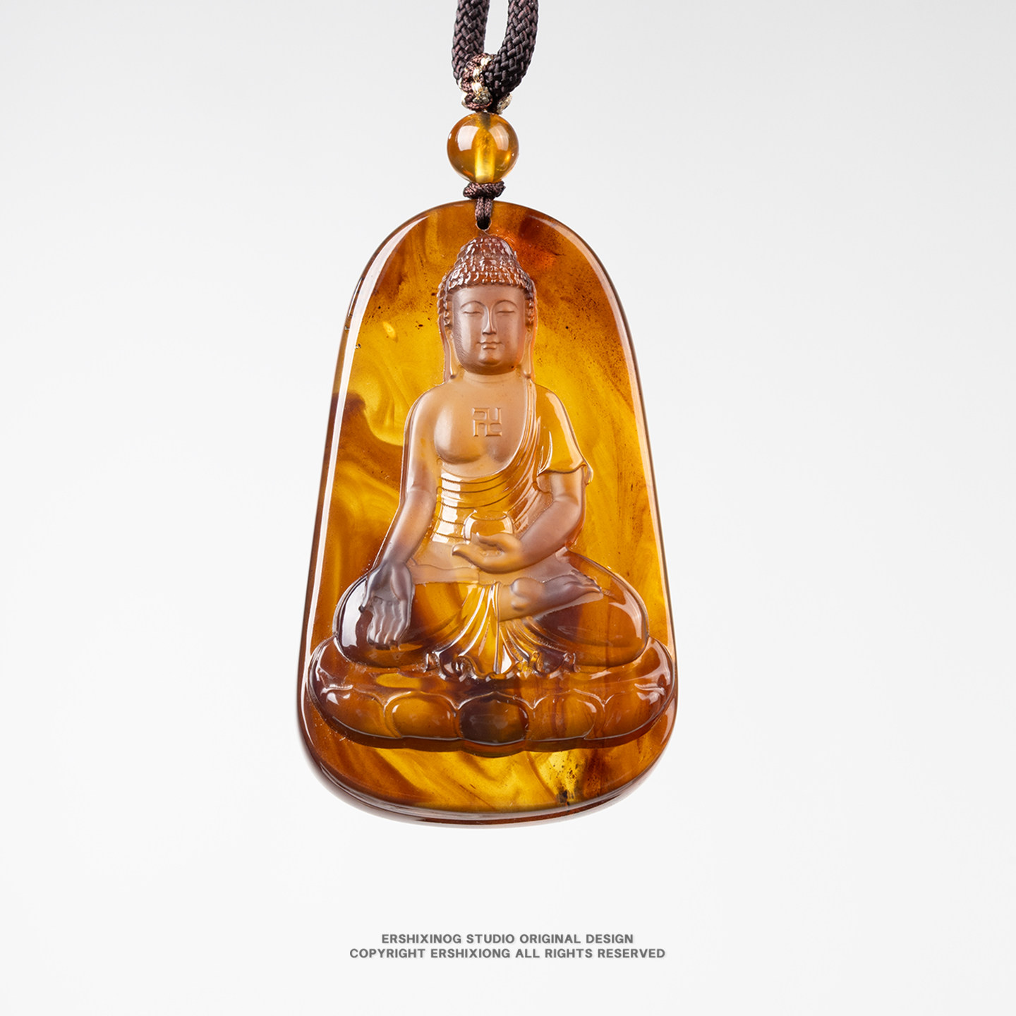 收藏级孤品天然缅甸稀有血红茶琥珀血蜜宝生如来雕刻件吊坠
