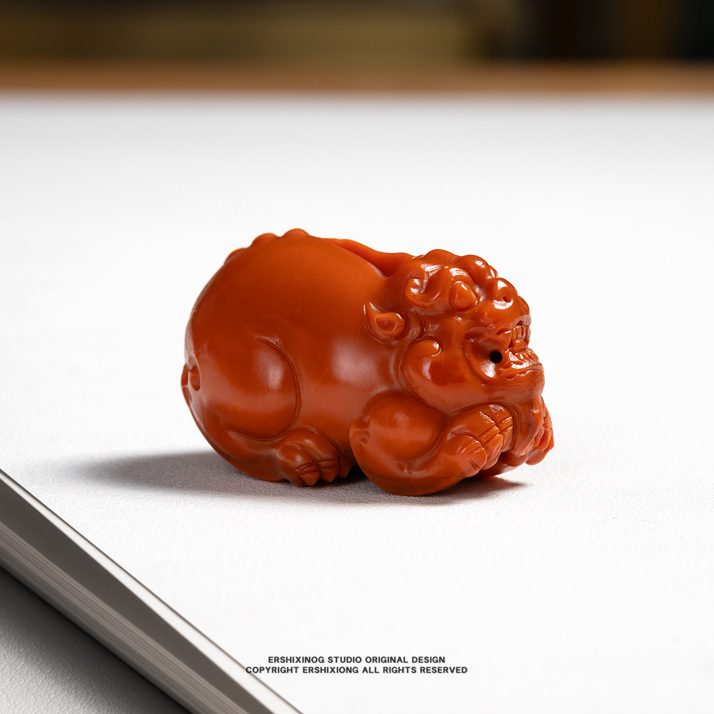 收藏级天然原矿无优化保山南红满色爆肉精工雕刻貔貅吊坠挂件