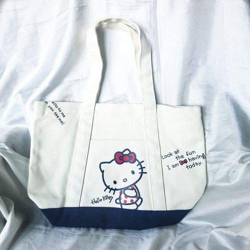特价发售2020年Hello Kitty 箱包系列精美帆布单肩包