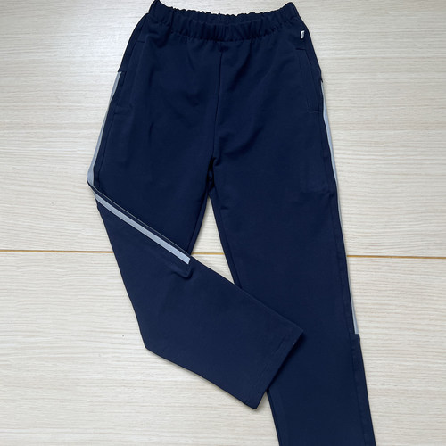 藏蓝直筒后开剪下两反光条校服裤