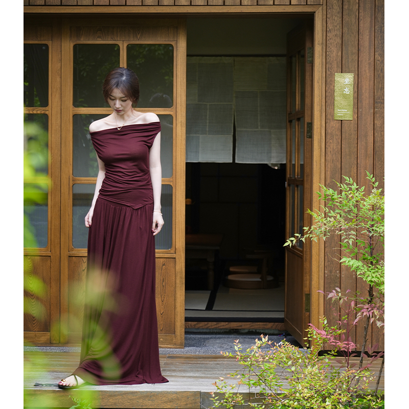 SerioLudere蛋仔很懒一字肩套装