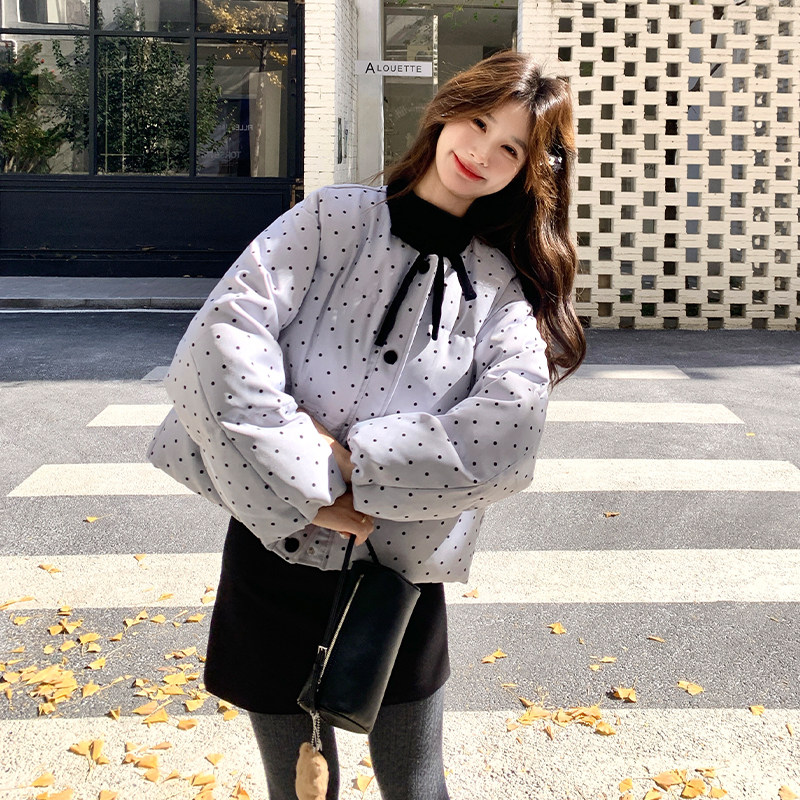 韩系chic蓝色波点羽绒服女冬超火好看高级小众短款加厚面包服外套,女装羽绒服,2D109