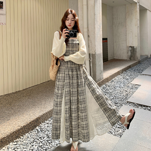 设计感格纹蕾丝吊带连衣裙两件套女春秋2025新款显瘦流行爆款长裙图片