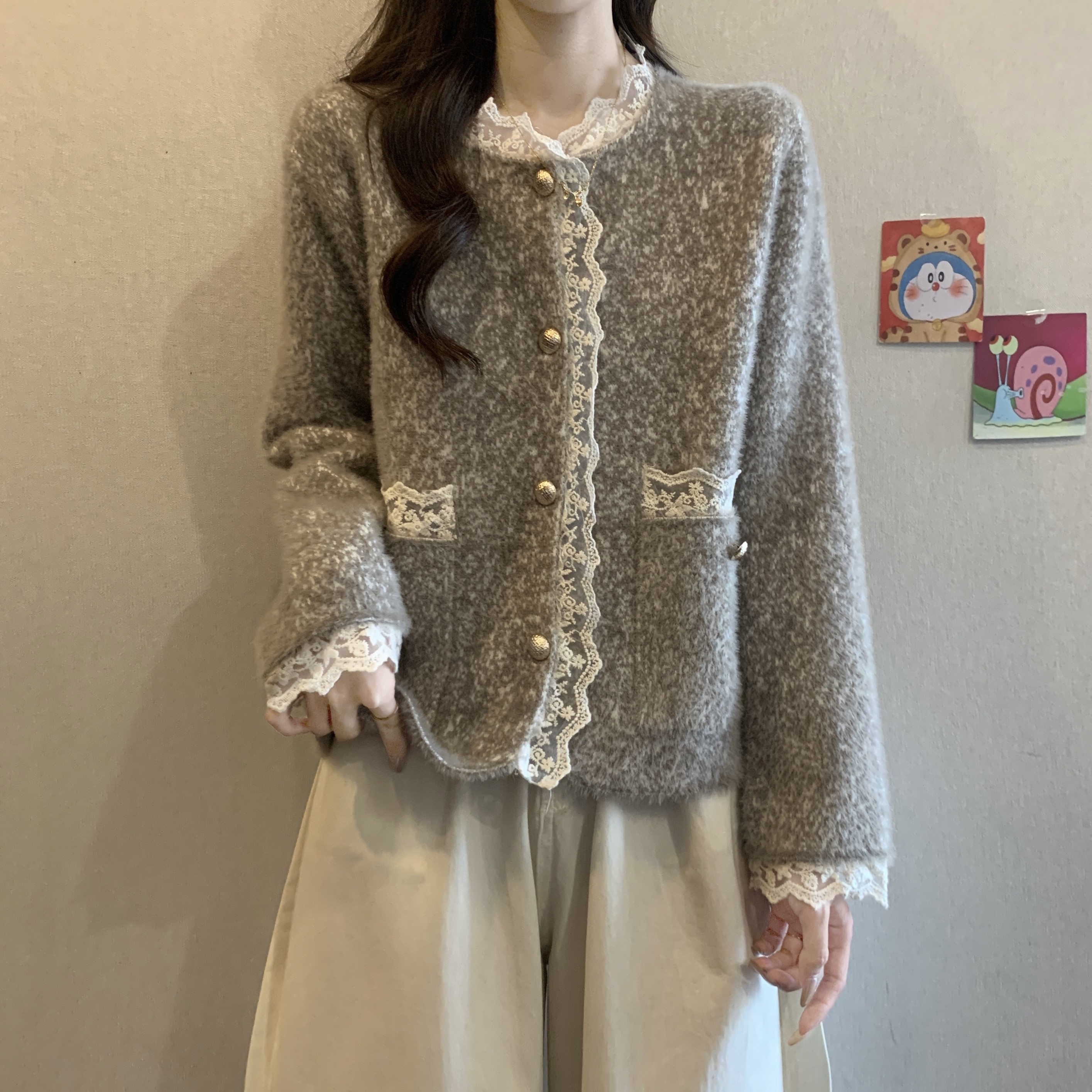 高级感时尚小香风甜美外套女新款气质减龄羊羔毛蕾丝花边短款上衣