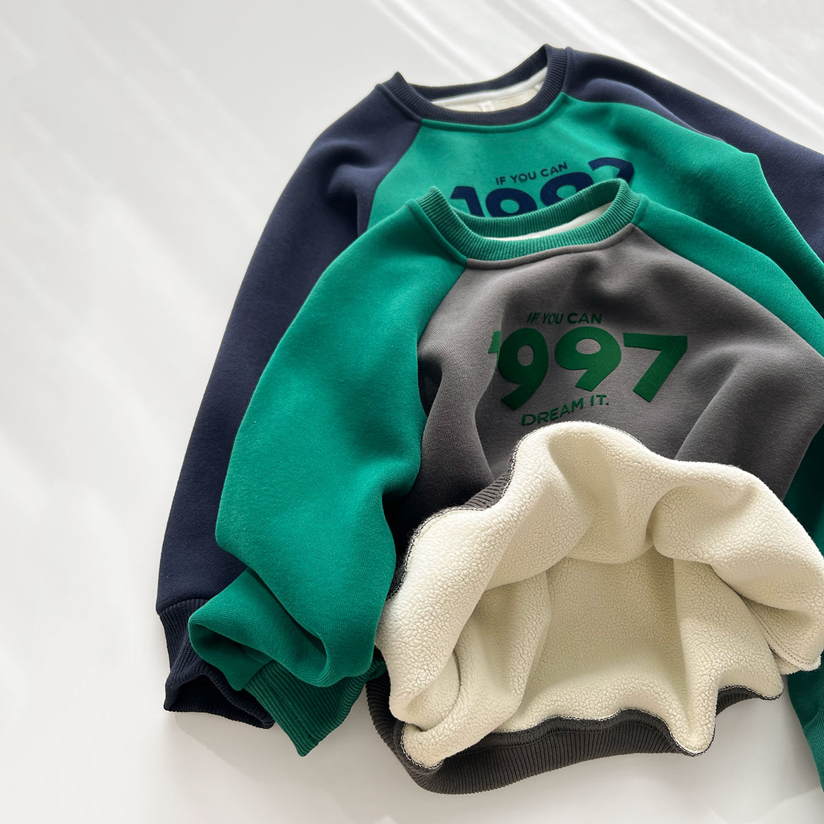 儿童纯棉加绒卫衣秋冬一体奥丽绒