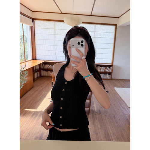 小众时髦的皱皱打揽挂脖上衣