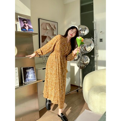 简约风A字雪纺简笔线条花朵