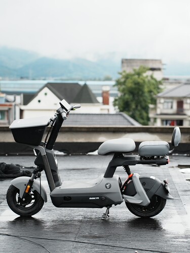 九号电动车V30c后座组合