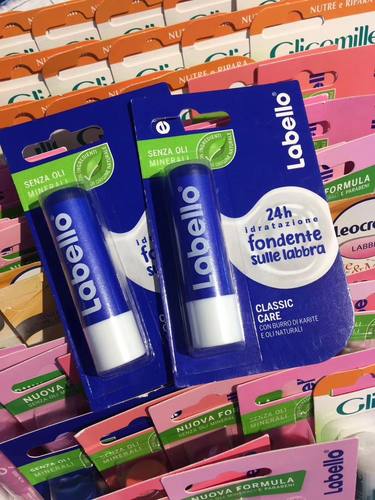 意大利原装进口百年无色护唇膏