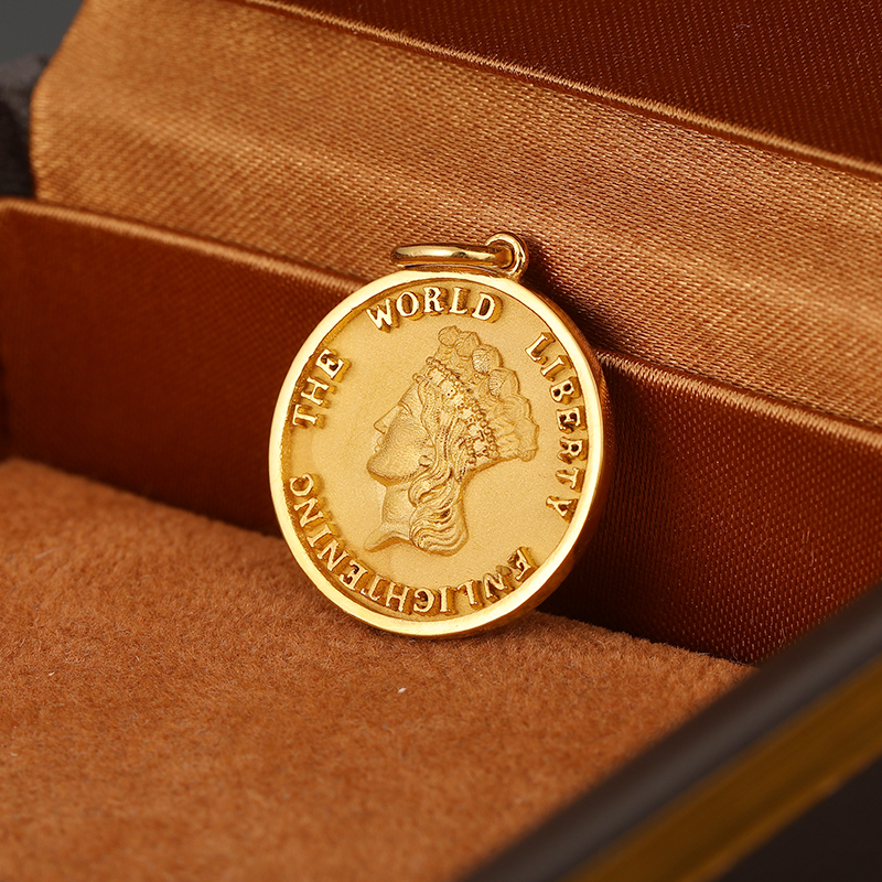 自由女神像金币吊坠创意黄金项链