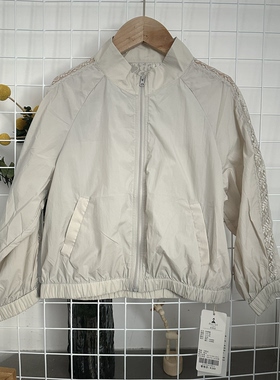 麦G 女宝灰色防晒，后背蕾丝，515150