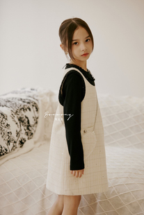 1500 带小包包 宝儿w米色背心裙 小香风连衣裙