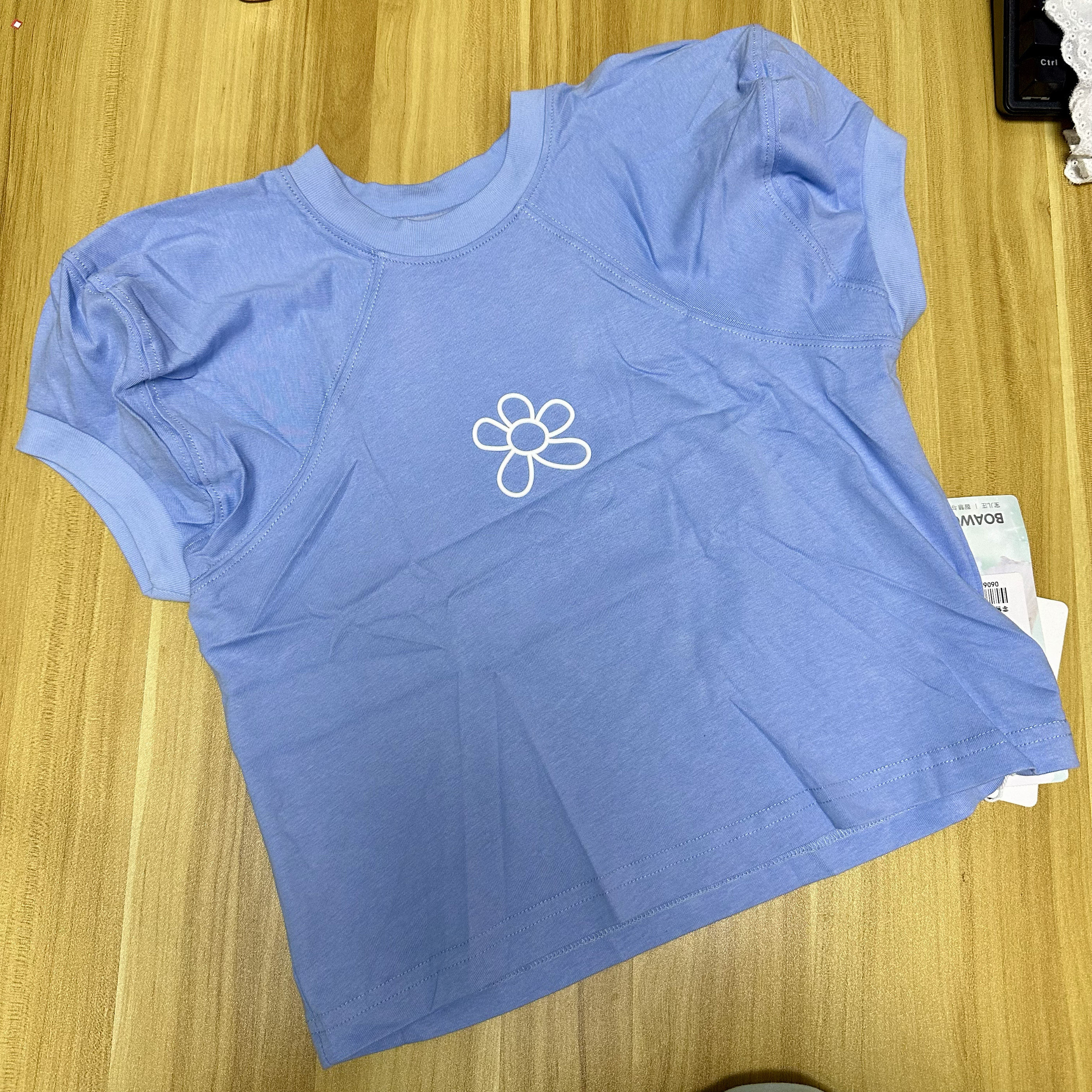 宝儿w蓝色T恤，袖口有设计，码数足，0915,童装/婴儿装/亲子装,T恤,淘宝优惠券,粉丝福利购,淘宝优惠卷